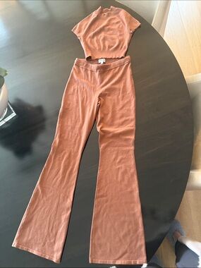 Aritzia Sun Deh flare  pants  and matching top in Rust
